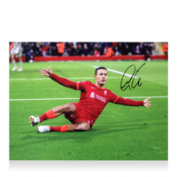 Icons Thiago Alcantara gesigneerde Liverpool FC foto