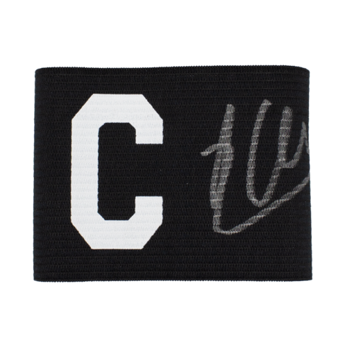 Icons Xabi Alonso gesigneerde Liverpool FC aanvoerdersband