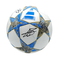 Icons Gareth Bale gesigneerde voetbal