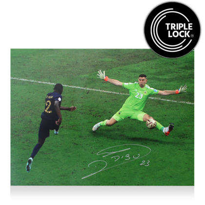 Emiliano Martinez gesigneerde Argentinië foto 2022