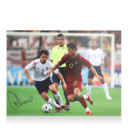 Gary Neville gesigneerde Engeland foto 2006