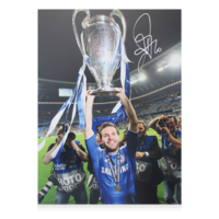 Icons Juan Mata gesigneerde Chelsea foto