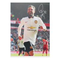 Icons Juan Mata gesigneerde Manchester United foto