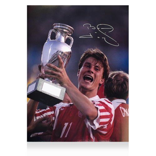 Icons Brian Laudrup gesigneerde Denmark foto 1992