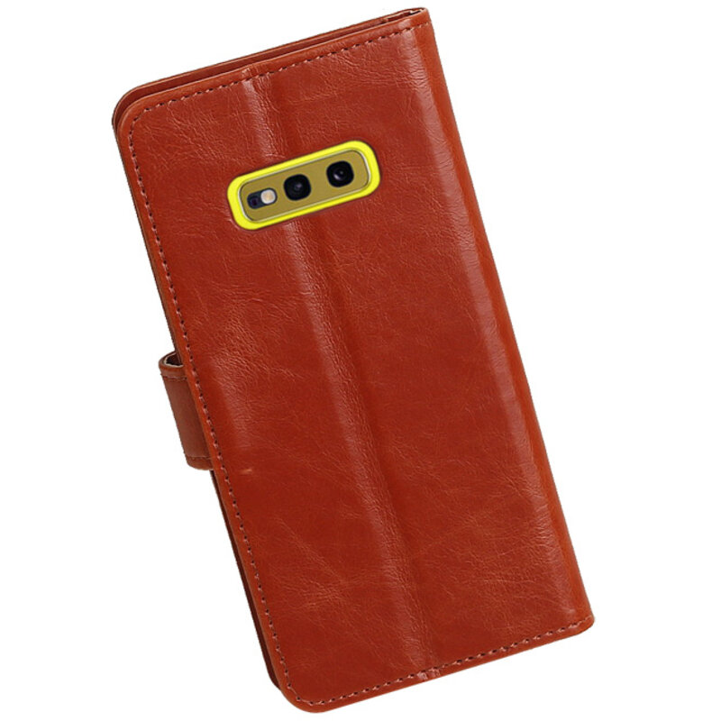 Style de livre Pull Up pour Samsung Galaxy S10e Brown