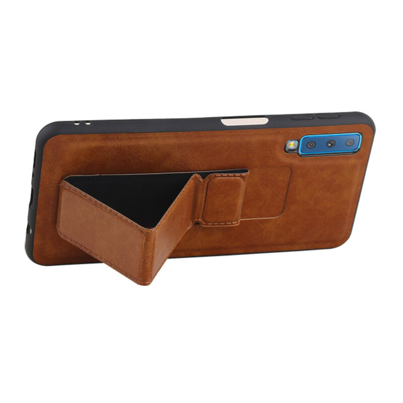 Grip Stand Hardcase Backcover voor Samsung Galaxy A7 (2018) Bruin
