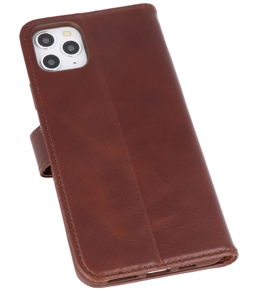 Rico Vitello Mocca Echt Leder Hoesje voor iPhone 11 Pro