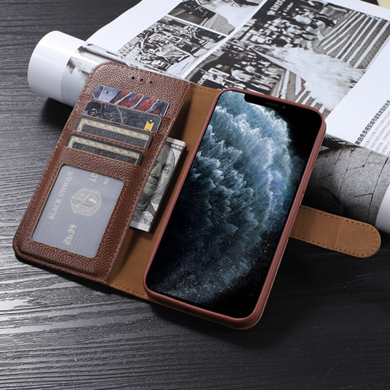 Custodia in vera pelle per iPhone 11 Pro Max marrone