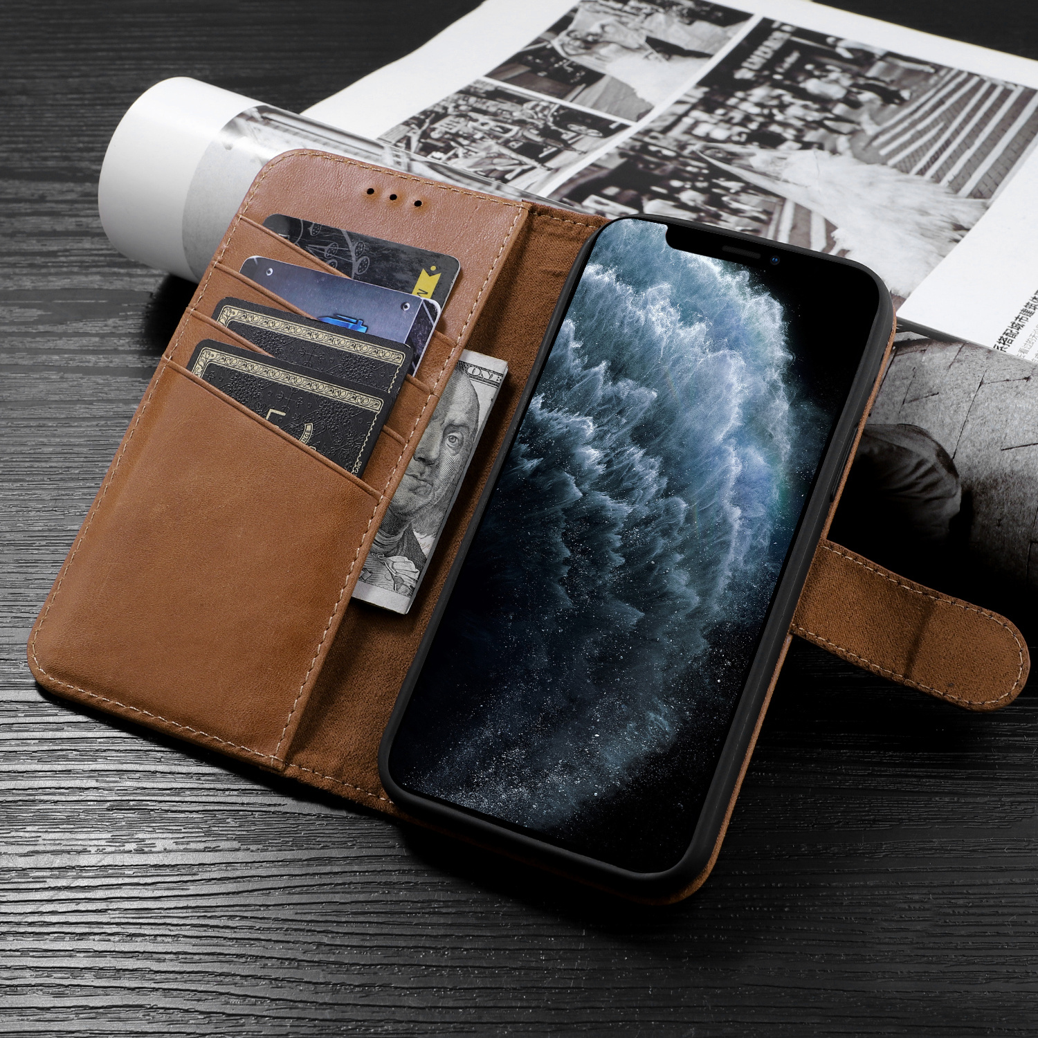 Étui en cuir véritable au design classique pour iPhone 12 Pro Max Cognac