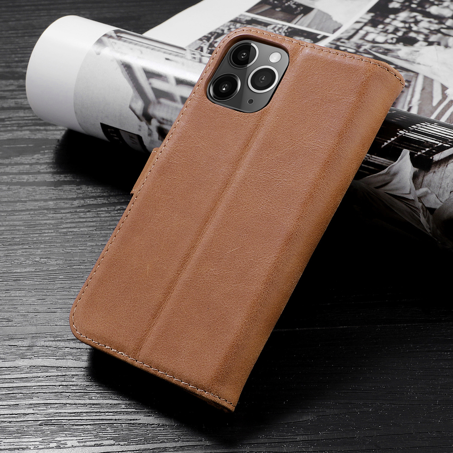 Étui en cuir véritable au design classique pour iPhone 12 Pro Max Cognac