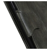 Estuche Bookstyle de cuero PU Pull Up para Nokia 2.4 Verde oscuro