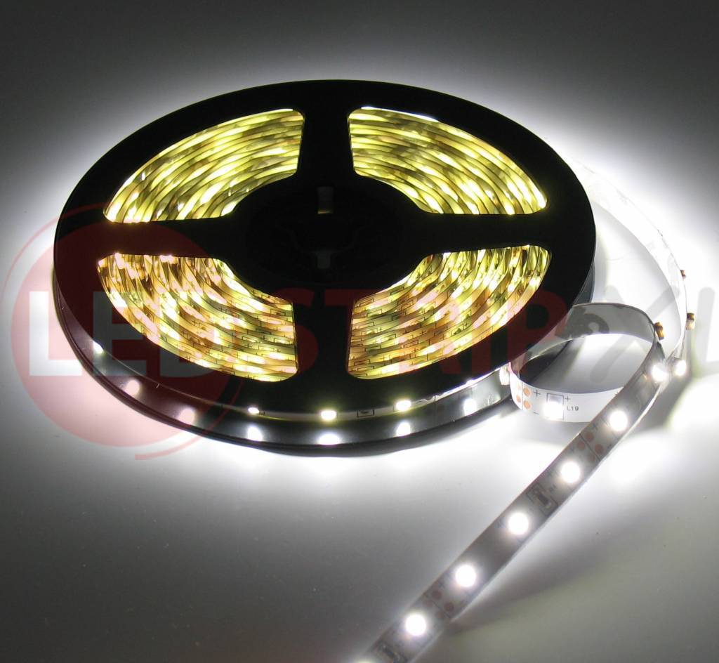 LED Strip Helder Wit 2,5 Meter 60 LED 12 Volt - Ultra