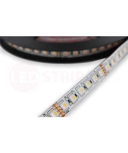 LED Strip RGBW DELUXE 7.5 Meter 96 LED per meter 24 Volt