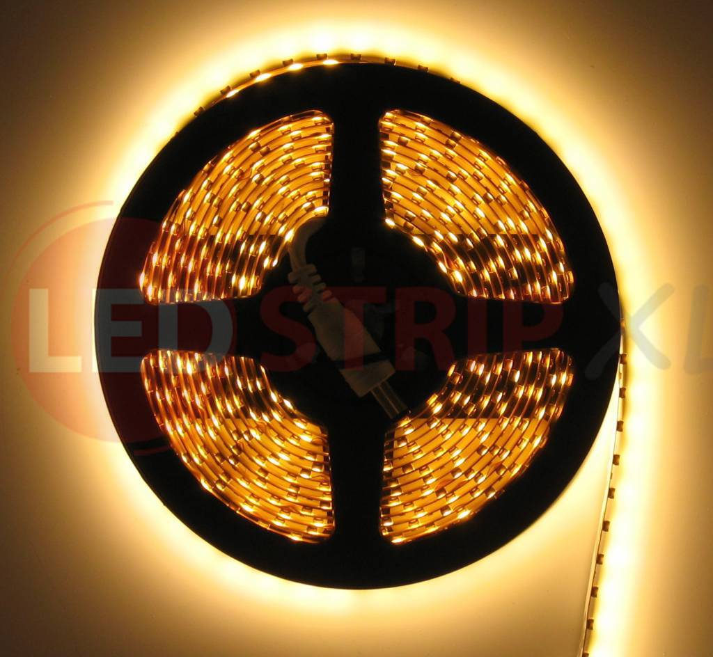 LEDStrip Warm Wit 10 Meter 120 LED 24 Volt - Basic IP68