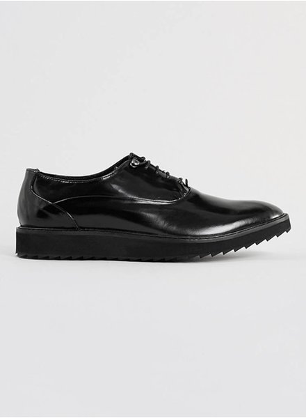 Leather oxford