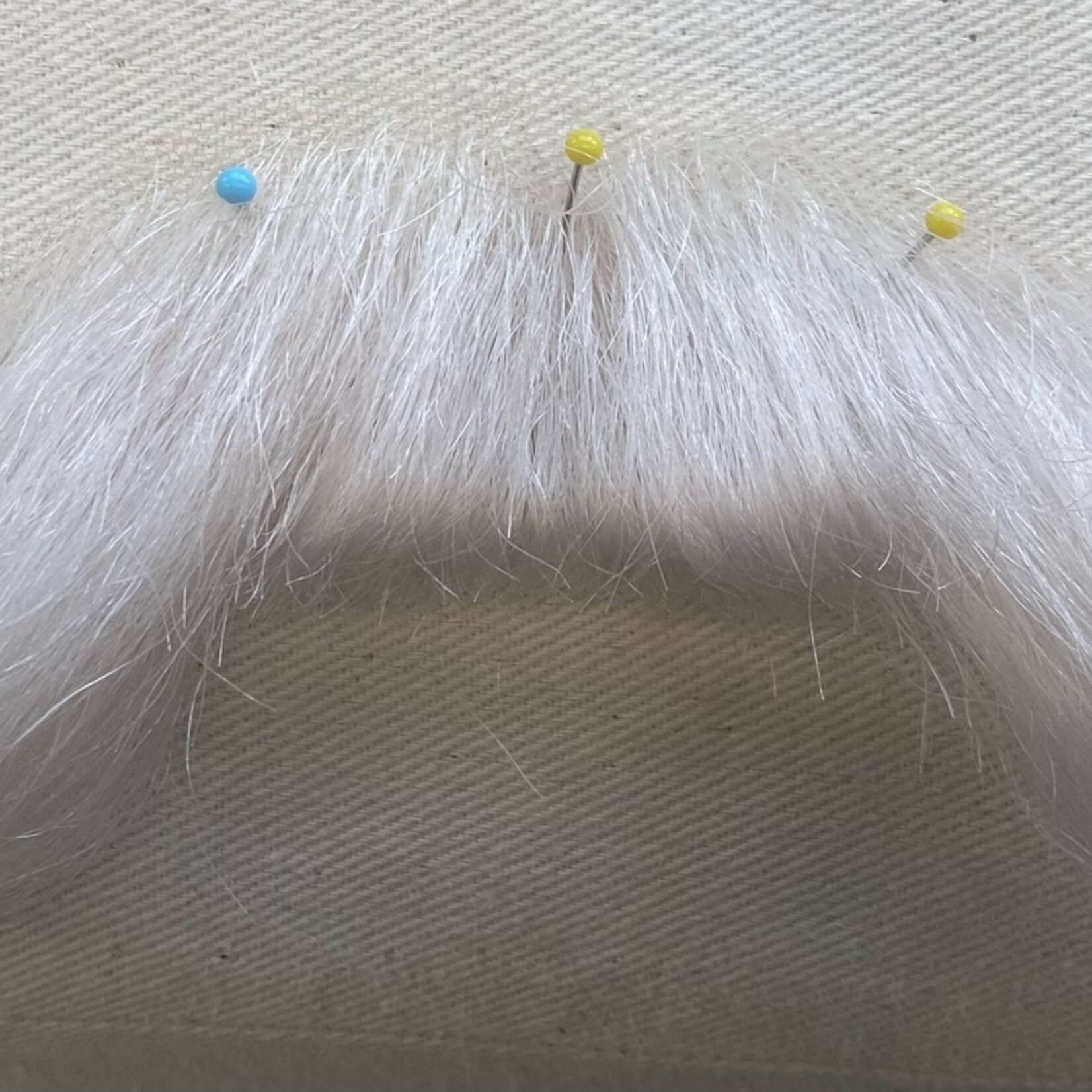 Eigen atelier Kerstman snor (handgeknoopt)