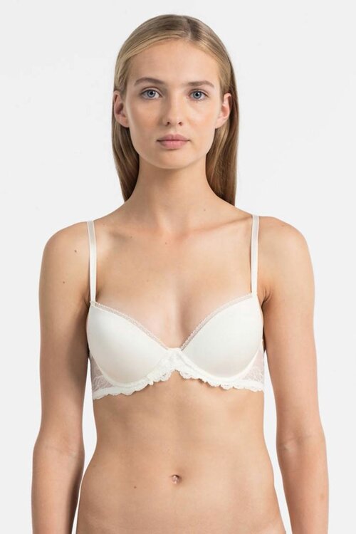 Calvin Klein Ecru Seductive Comf.Lace