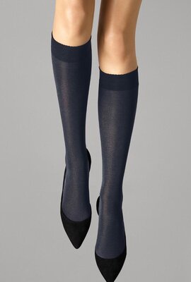 Wolford Navy Velvet De Luxe 50 Knee Highs