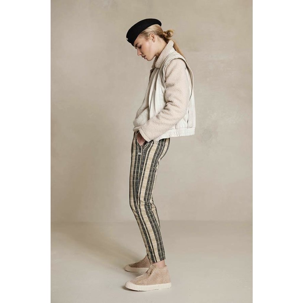10Days Beige cropped jogger check 20-044-2201