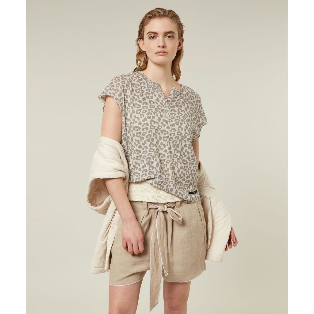 10Days Taupe linen belt shorts 20-201-2202