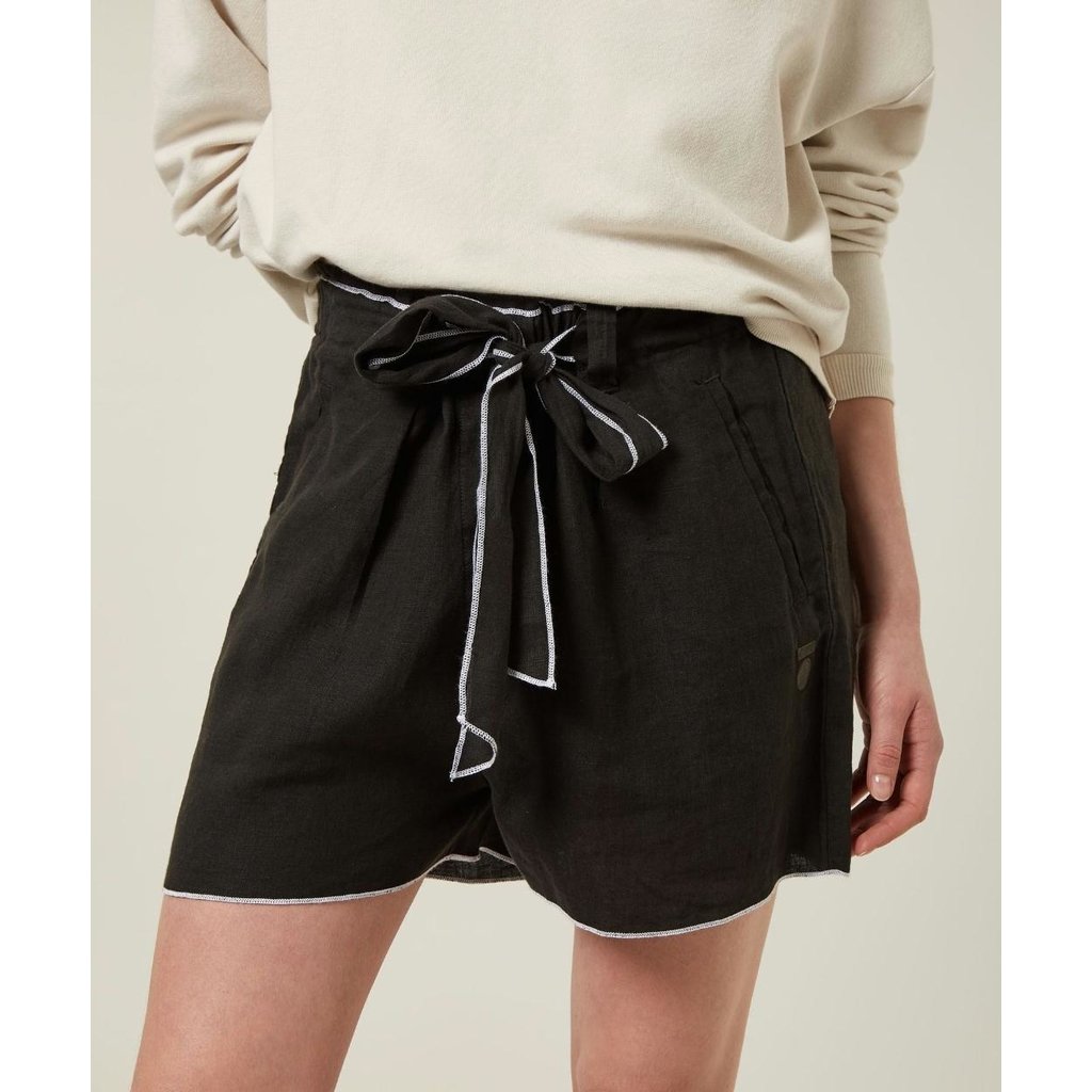 10Days Light Black linen belt shorts 20-201-2202