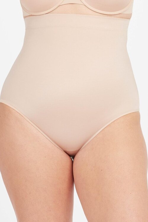 Spanx Nude Suit Your Fancy Tailleslip