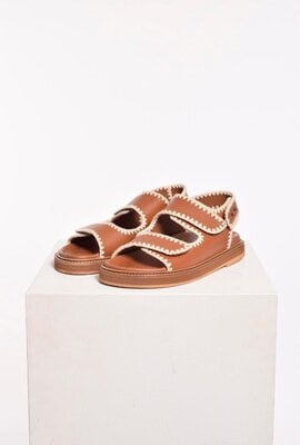 Toral Shoes Camel Slipper