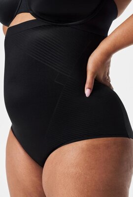 Spanx Black Thinstincts 2.0 Tailleslip