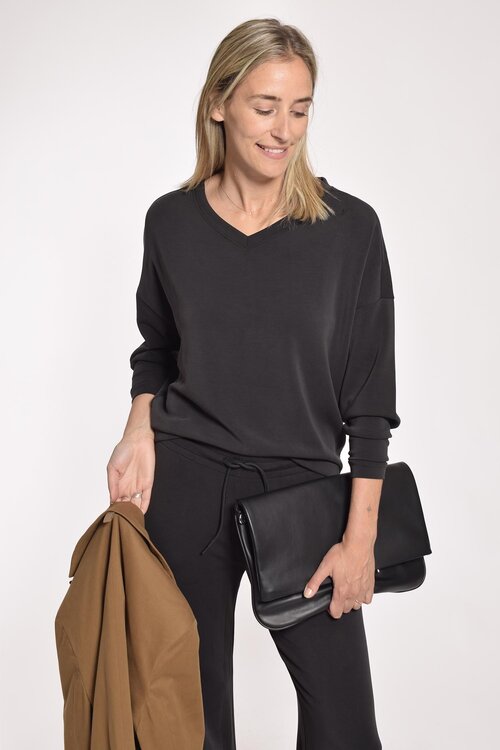 10Days Black v-neck sweater scuba