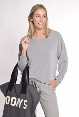 10Days graphite v-neck sweater scuba