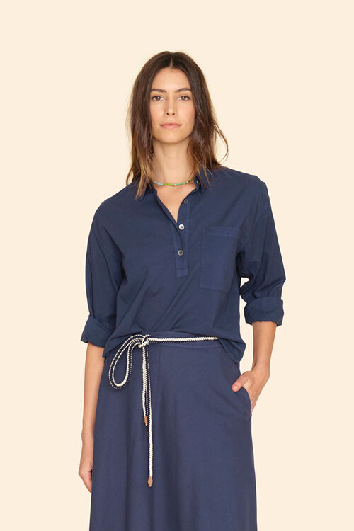 Xirena Donkerblauwe Blouse