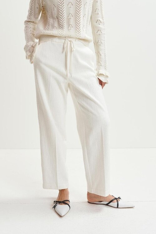 Essentiel Antwerp Off White Straight Leg Pantalon