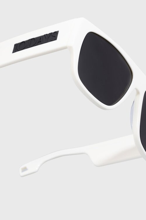 10Days Ecru the iconic sunglasses
