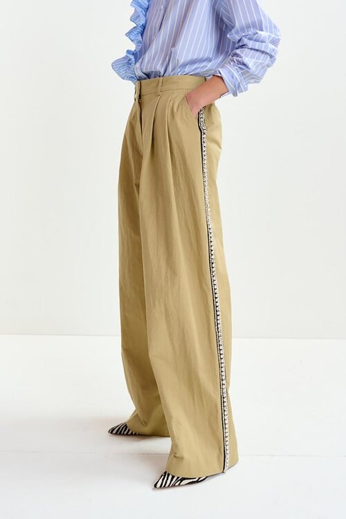 Essentiel Antwerp Sand Rhinestone Tape Pantalon