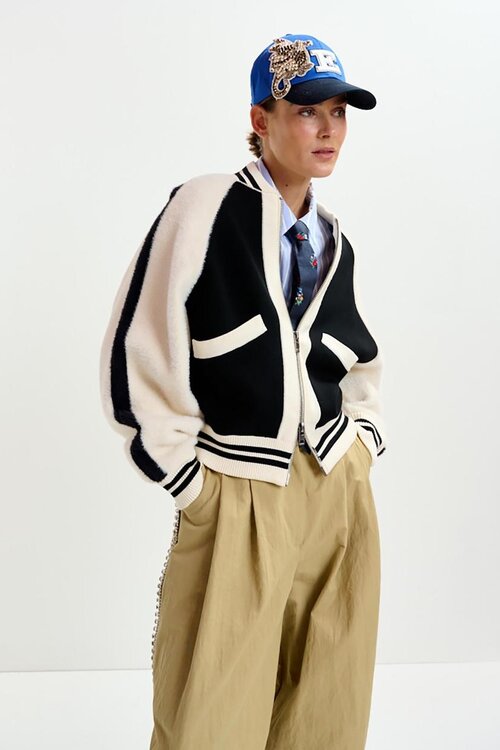 Essentiel Antwerp Zwart Knitted Bicolour Jack