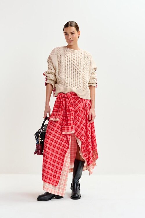 Essentiel Antwerp Off White Trui