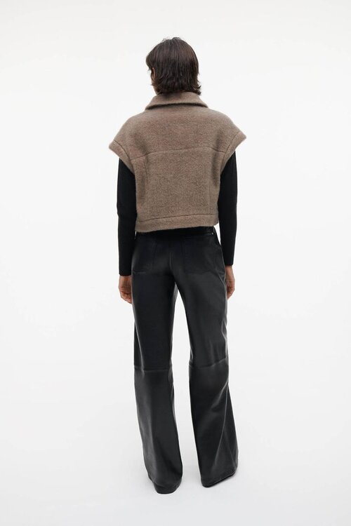 Studio AR by Arma Taupe Plume bodywarmer