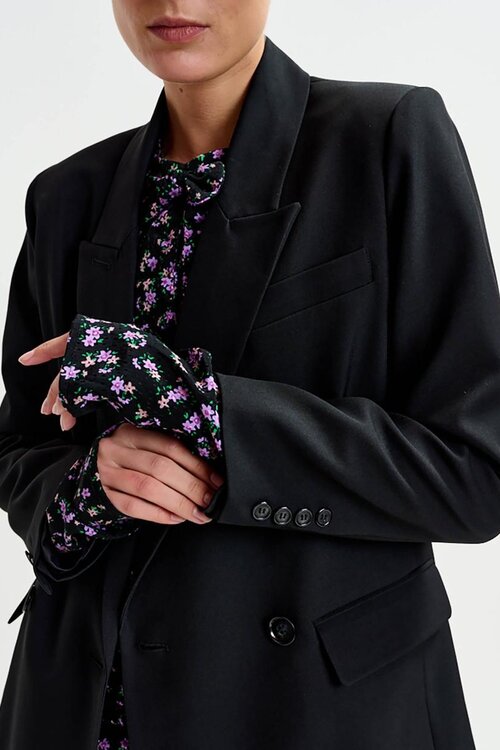 Essentiel Antwerp Black Blazer