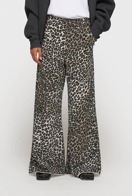 10Days Leopard wide leg jogger leopard 10Days Leopard wide leg jogger leopard