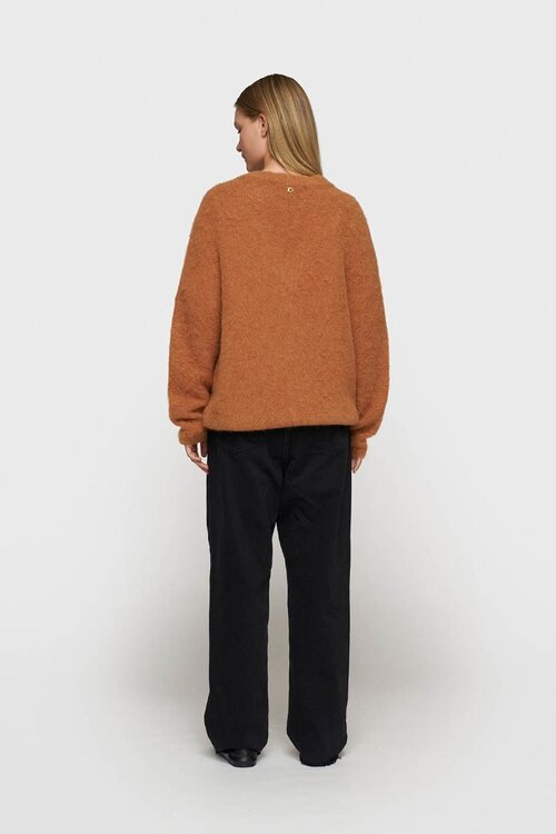 10Days Camel v-neck knit sweater