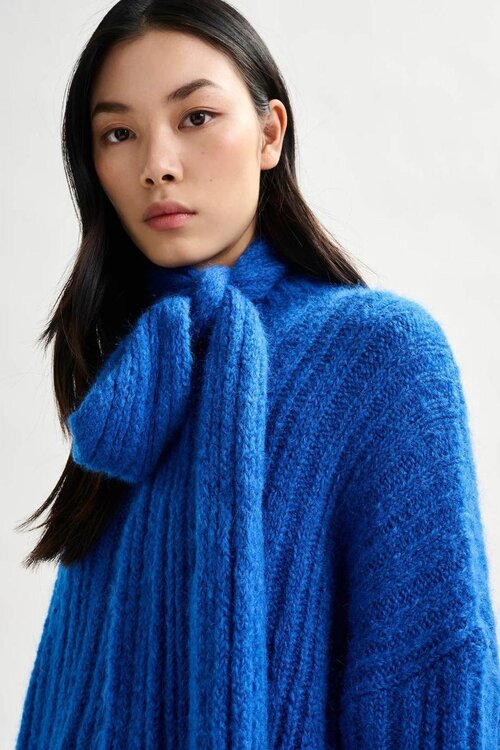 Essentiel Antwerp Blauw Trui met Sjaal