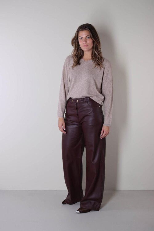 Absolut Cashmere Sand Alicia