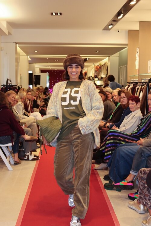 Fashionshow look 2