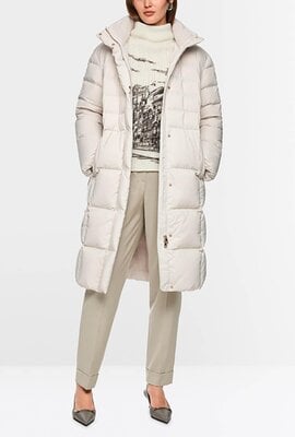 Marc Cain Off White Mantel