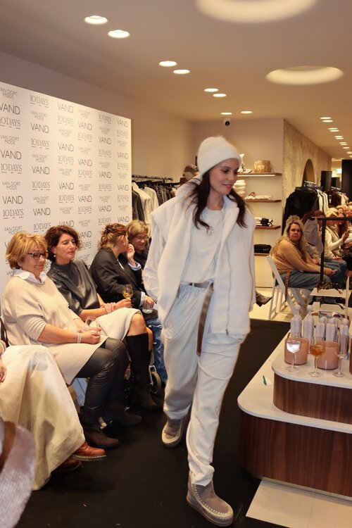 show look 21