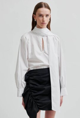 Second Female Wit Calico Blouse