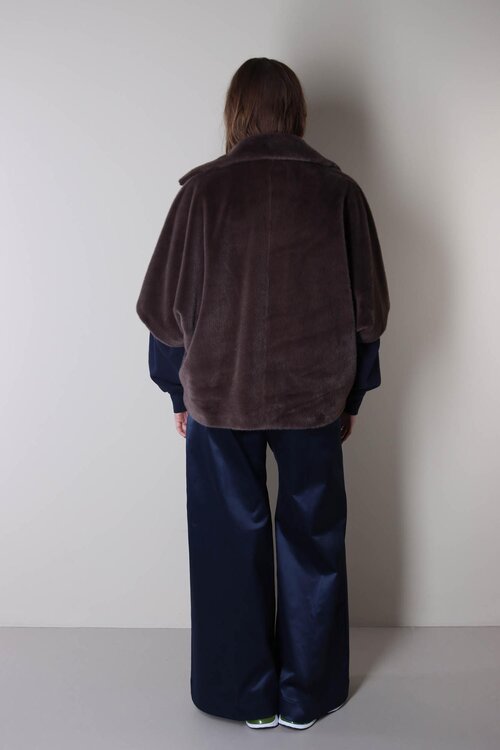 Studio AR by Arma Bruin Avy Faux Lacon Bodywarmer