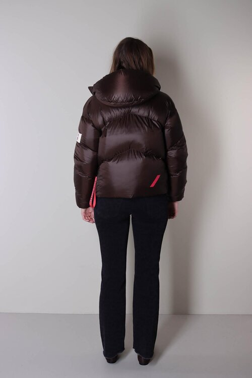 After Label Bruin Jack