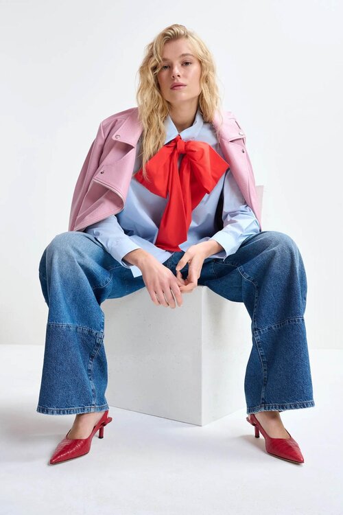 Essentiel Antwerp Blue Blouse