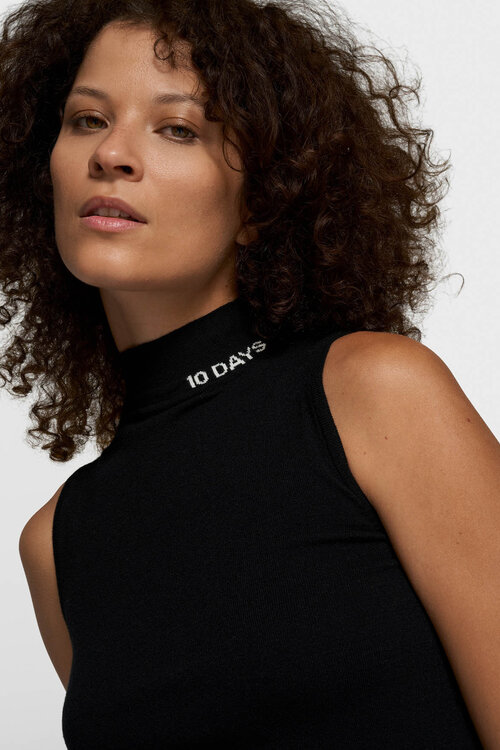 10Days Black knit singlet